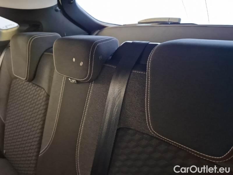 Ford  Puma FORD  / 2019 / 5P / SUV 1.0 ECOBOOST HYBRID 125CV TITANIUM #111