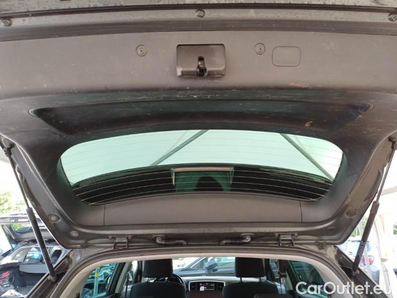 KIA  Sportage KIA  / 2018 / 5P / SUV 1.6 CRDI 100KW BUSIN CLASS DCT 2WD #104