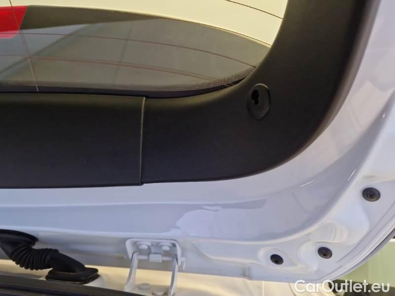 Ford  Puma FORD  / 2019 / 5P / SUV 1.0 ECOBOOST HYBRID 125CV TITANIUM #101