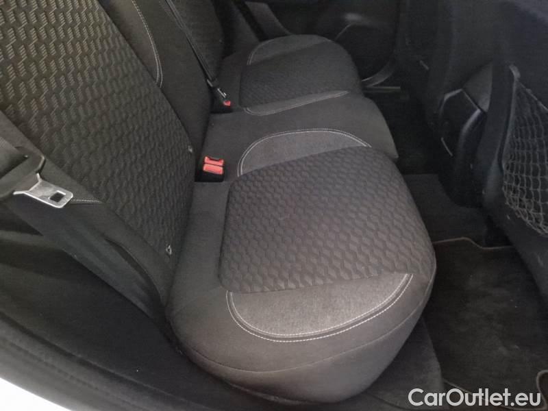 Ford  Puma FORD  / 2019 / 5P / SUV 1.0 ECOBOOST HYBRID 125CV TITANIUM #16