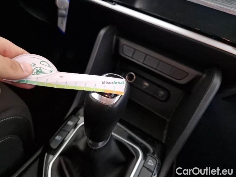 KIA  Sportage KIA  / 2021 / 5P / SUV 1.6 CRDI MHEV BUSINESS 2WD #121