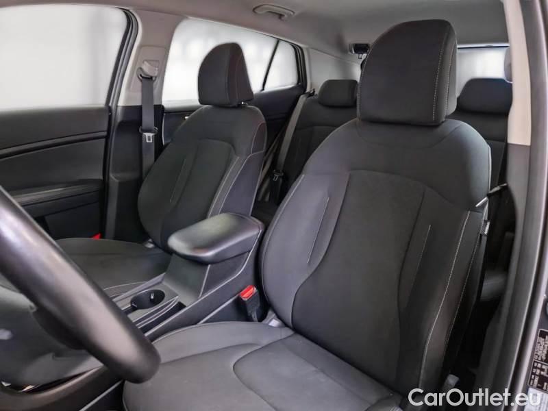 KIA  Sportage KIA  / 2021 / 5P / SUV 1.6 CRDI MHEV BUSINESS 2WD #11