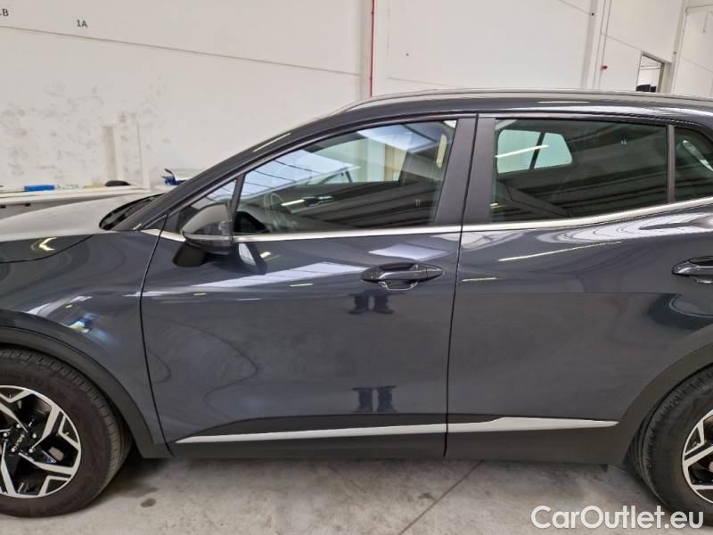 KIA  Sportage KIA  / 2021 / 5P / SUV 1.6 CRDI MHEV BUSINESS 2WD #54