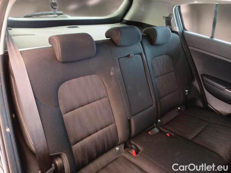 KIA  Sportage KIA  / 2018 / 5P / SUV 1.6 CRDI 100KW BUSIN CLASS DCT 2WD #15