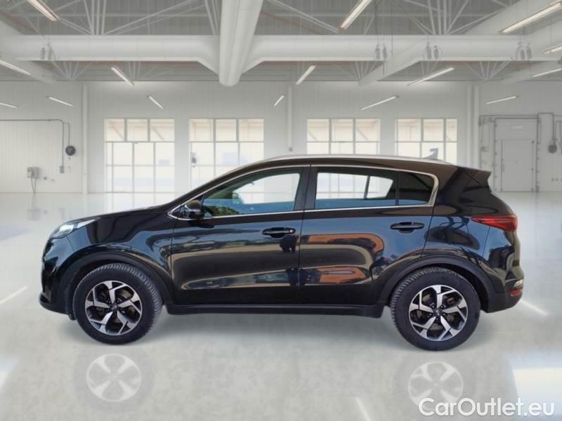 KIA  Sportage KIA  / 2018 / 5P / SUV 1.6 CRDI 100KW BUSIN CLASS DCT 2WD #8