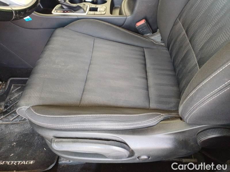 KIA  Sportage KIA  / 2018 / 5P / SUV 1.6 CRDI 100KW BUSIN CLASS DCT 2WD #12