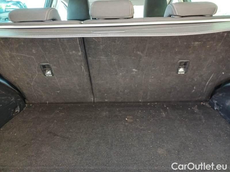 KIA  Sportage KIA  / 2018 / 5P / SUV 1.6 CRDI 100KW BUSIN CLASS DCT 2WD #111