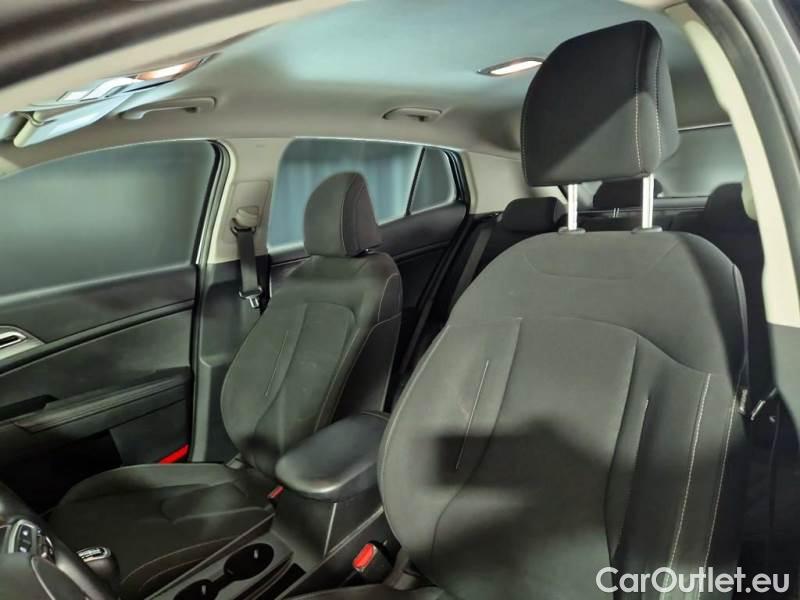 KIA  Sportage KIA  / 2021 / 5P / SUV 1.6 CRDI MHEV BUSINESS 2WD #11