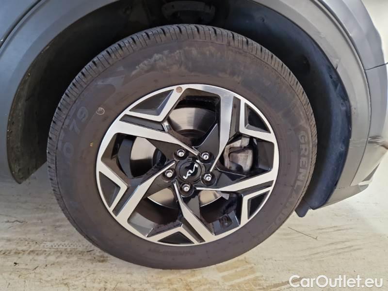 KIA  Sportage KIA  / 2021 / 5P / SUV 1.6 CRDI MHEV BUSINESS 2WD #17
