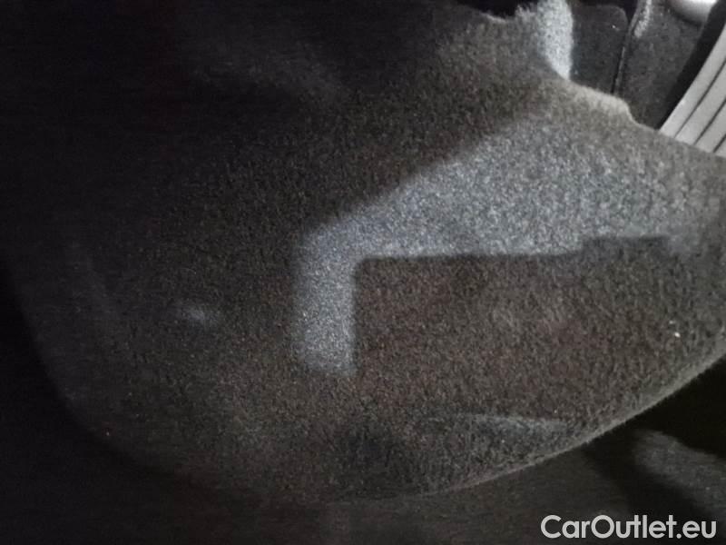 Mercedes  CLA-Klasse MERCEDES-BENZ CLA COUPÈ / 2019 / 4P / COUPE CLA 180 D AUTOMATIC SPORT #134