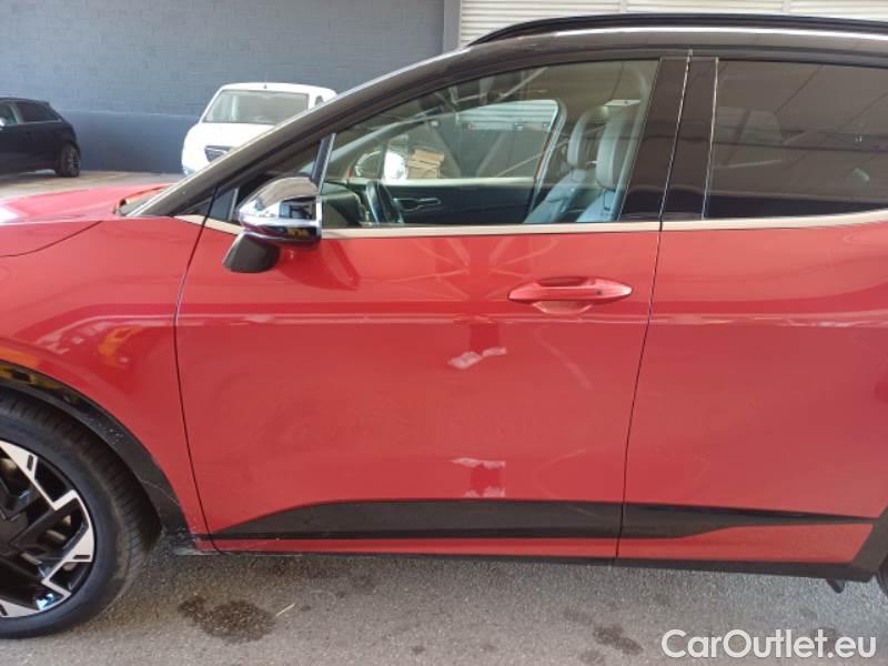 KIA  Sportage KIA  / 2021 / 5P / SUV 1.6 CRDI MHEV GT-LINE 4WD DCT #60