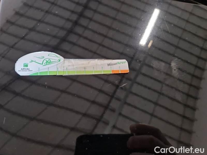 Mercedes  CLA-Klasse MERCEDES-BENZ CLA COUPÈ / 2019 / 4P / COUPE CLA 180 D AUTOMATIC SPORT #28