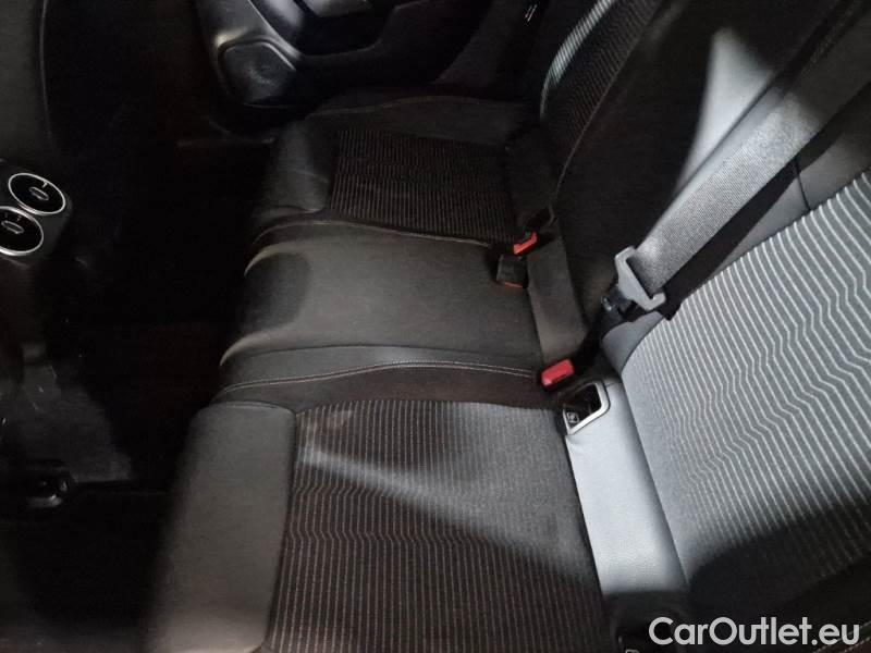 Mercedes  CLA-Klasse MERCEDES-BENZ CLA COUPÈ / 2019 / 4P / COUPE CLA 180 D AUTOMATIC SPORT #112