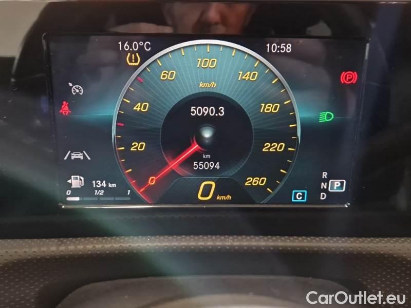 Mercedes  CLA-Klasse MERCEDES-BENZ CLA COUPÈ / 2019 / 4P / COUPE CLA 180 D AUTOMATIC SPORT #4