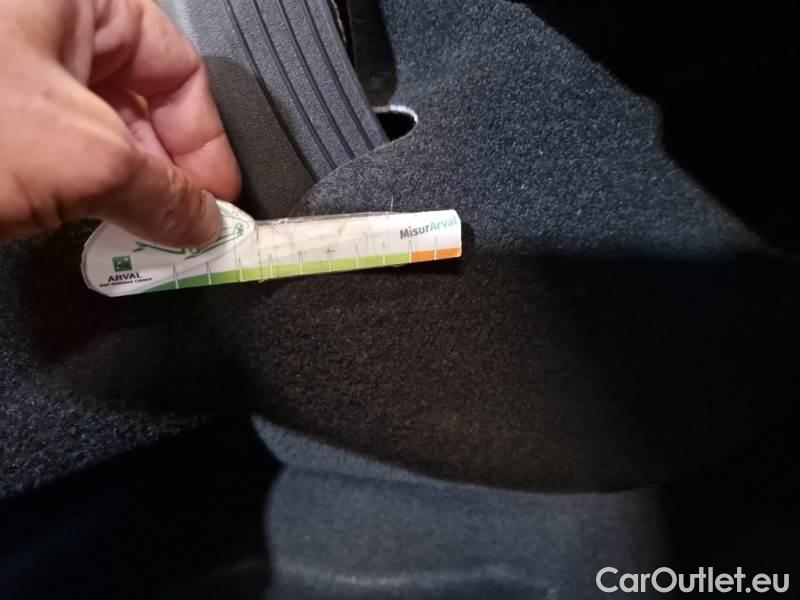 Mercedes  CLA-Klasse MERCEDES-BENZ CLA COUPÈ / 2019 / 4P / COUPE CLA 180 D AUTOMATIC SPORT #130