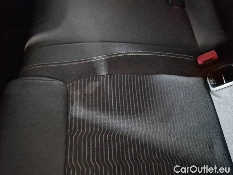 Mercedes  CLA-Klasse MERCEDES-BENZ CLA COUPÈ / 2019 / 4P / COUPE CLA 180 D AUTOMATIC SPORT #113