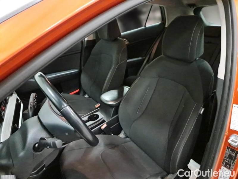 KIA  Sportage KIA  / 2021 / 5P / SUV 1.6 CRDI MHEV BUSINESS 2WD #11