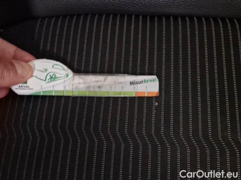 Mercedes  CLA-Klasse MERCEDES-BENZ CLA COUPÈ / 2019 / 4P / COUPE CLA 180 D AUTOMATIC SPORT #115