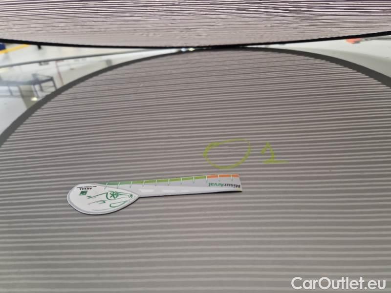 Nissan  Qashqai NISSAN  / 2017 / 5P / CROSSOVER 1.5 DCI 115 BUSINESS DCT #23