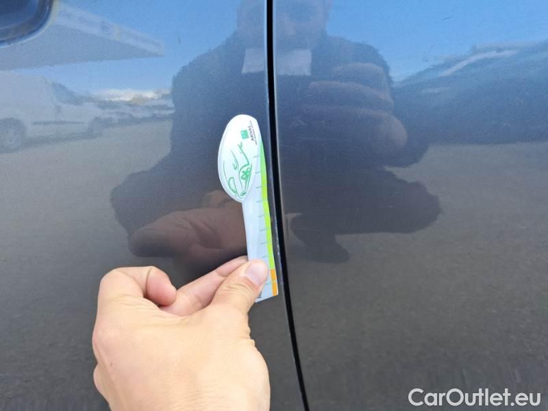 Opel  Corsa OPEL  / 2014 / 5P / BERLINA 1.4 ADVANCE 75CV #53