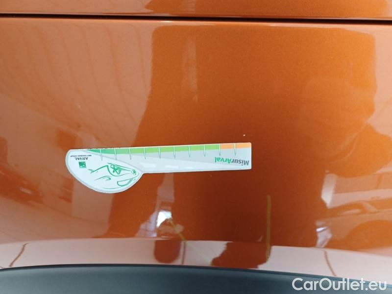 Peugeot  2008 PEUGEOT  / 2019 / 5P / CROSSOVER PURETECH 130 EAT8 GT S/S AUT. #51