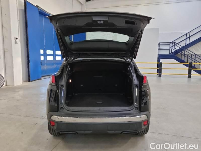 Peugeot  3008 PEUGEOT  / 2016 / 5P / SUV BLUEHDI 130 EAT8 SeS BUSINESS #5