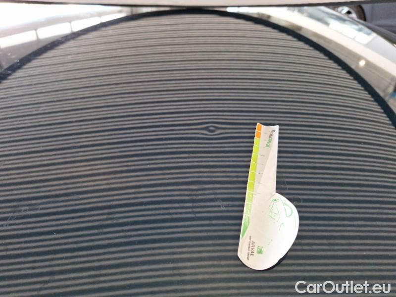 Peugeot  3008 PEUGEOT  / 2020 / 5P / SUV BLUEHDI 130 EAT8 SeS ALLURE #28