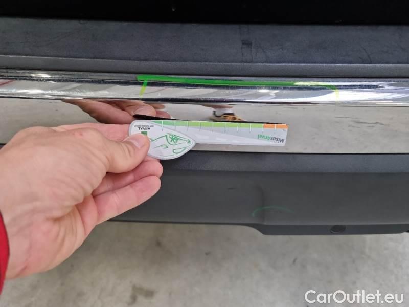 Peugeot  3008 PEUGEOT  / 2016 / 5P / SUV BLUEHDI 130 EAT8 SeS BUSINESS #50