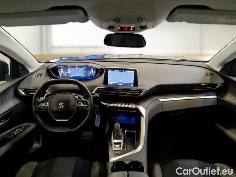 Peugeot  3008 PEUGEOT  / 2016 / 5P / SUV BLUEHDI 130 EAT8 SeS BUSINESS #3