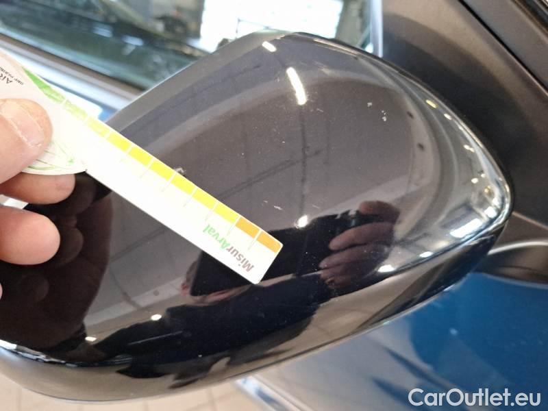 Peugeot  3008 PEUGEOT  / 2020 / 5P / SUV BLUEHDI 130 EAT8 SeS ALLURE #119