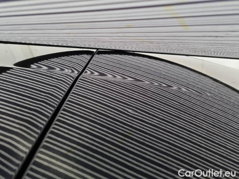 Peugeot  3008 PEUGEOT  / 2016 / 5P / SUV BLUEHDI 130 EAT8 SeS BUSINESS #30