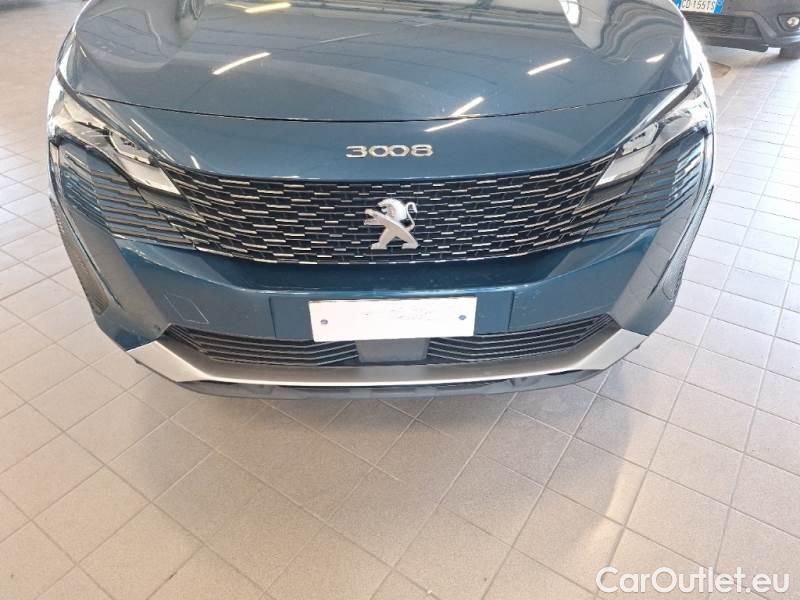Peugeot  3008 PEUGEOT  / 2020 / 5P / SUV BLUEHDI 130 EAT8 SeS ALLURE #44