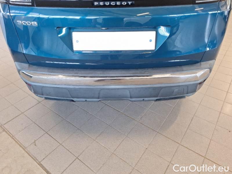 Peugeot  3008 PEUGEOT  / 2020 / 5P / SUV BLUEHDI 130 EAT8 SeS ALLURE #92
