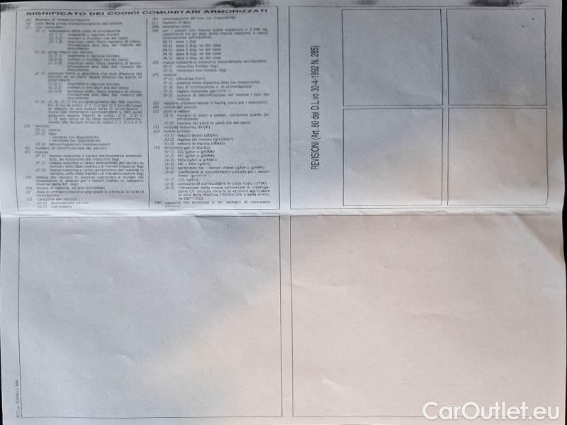 Peugeot  3008 PEUGEOT  / 2020 / 5P / SUV BLUEHDI 130 EAT8 SeS ALLURE #165