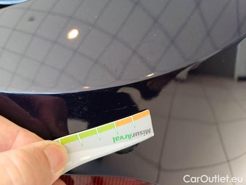 Volkswagen  Golf  VOLKSWAGEN / 2019 / 5P / BERLINA 2.0 TDI SCR 85KW LIFE DSG #67