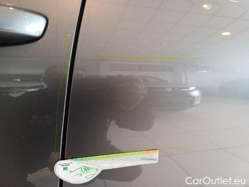 Skoda  Kodiaq SKODA  / 2021 / 5P / SUV 2.0 TDI 110KW SPORTLINE DSG 7P #86