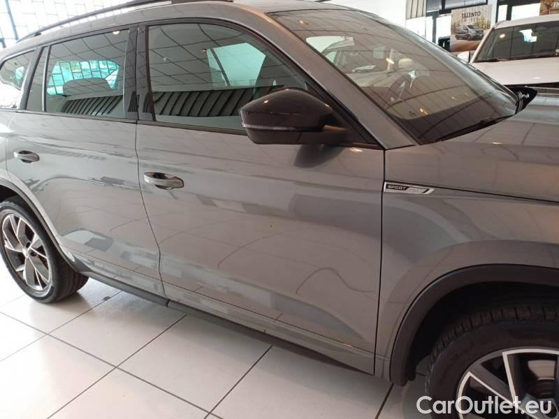 Skoda  Kodiaq SKODA  / 2021 / 5P / SUV 2.0 TDI 110KW SPORTLINE DSG 7P #47