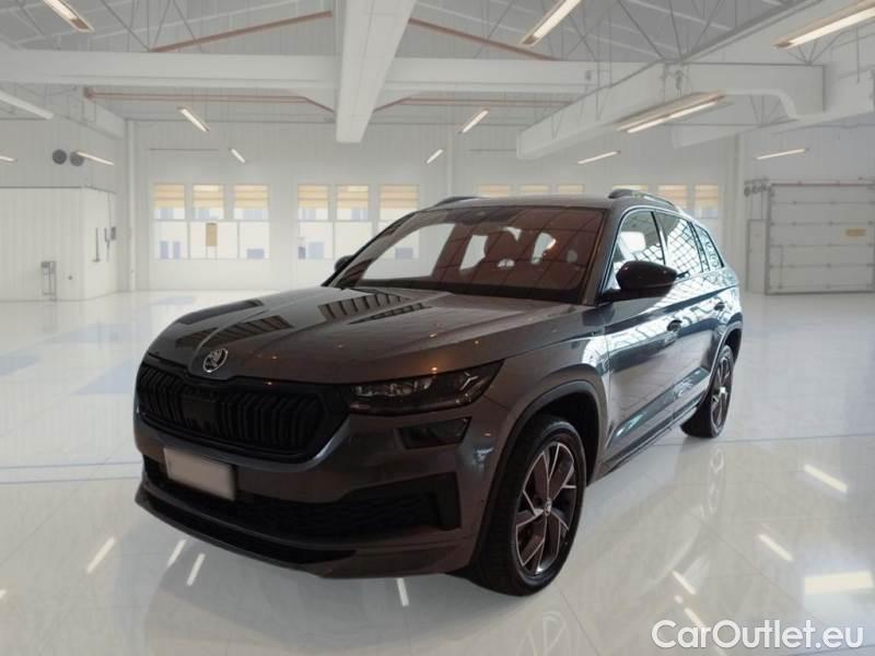 Skoda  Kodiaq SKODA  / 2021 / 5P / SUV 2.0 TDI 110KW SPORTLINE DSG 7P #1