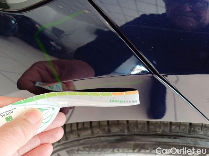 Volkswagen  Golf  VOLKSWAGEN / 2019 / 5P / BERLINA 2.0 TDI SCR 85KW LIFE DSG #100