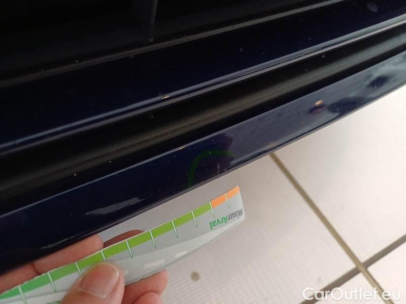 Volkswagen  Golf  VOLKSWAGEN / 2019 / 5P / BERLINA 2.0 TDI SCR 85KW LIFE DSG #45