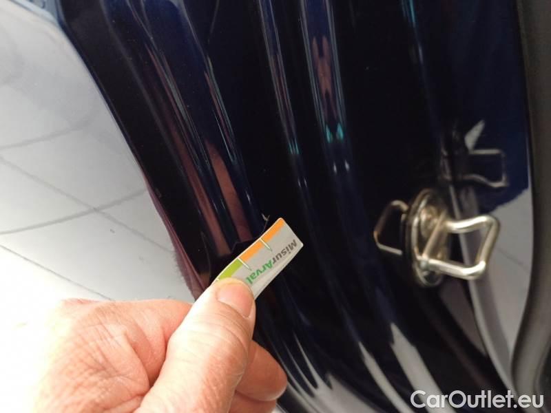 Volkswagen  Golf  VOLKSWAGEN / 2019 / 5P / BERLINA 2.0 TDI SCR 85KW LIFE DSG #139