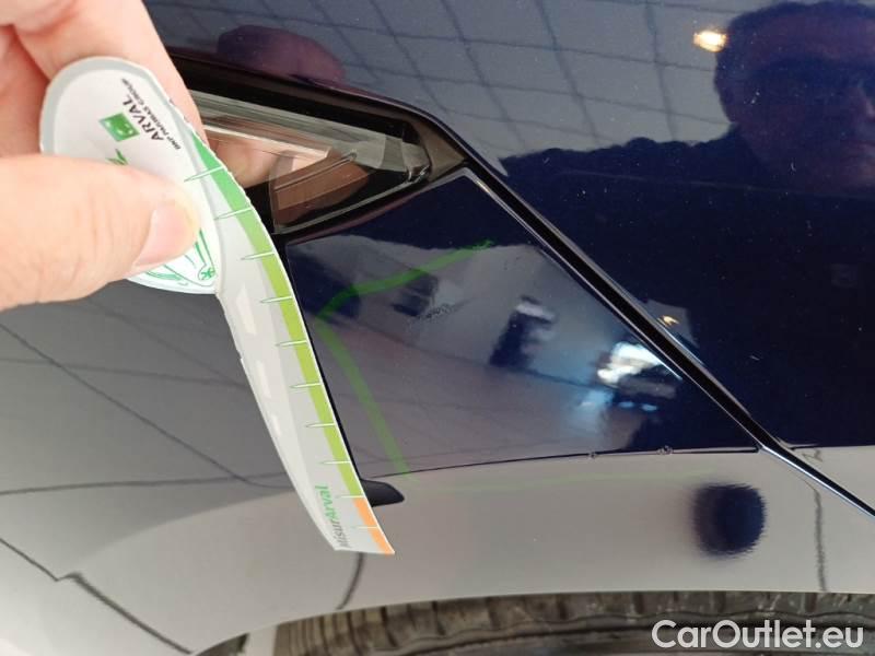 Volkswagen  Golf  VOLKSWAGEN / 2019 / 5P / BERLINA 2.0 TDI SCR 85KW LIFE DSG #101