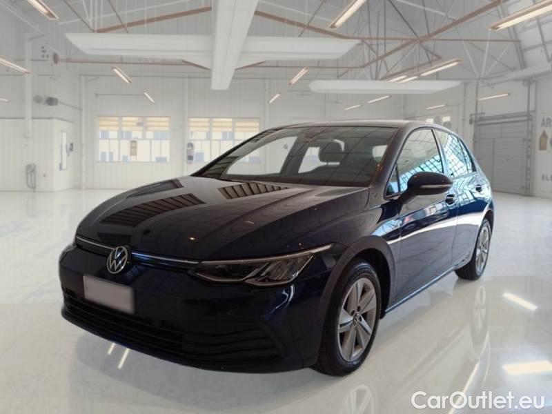 Volkswagen  Golf  VOLKSWAGEN / 2019 / 5P / BERLINA 2.0 TDI SCR 85KW LIFE DSG #1