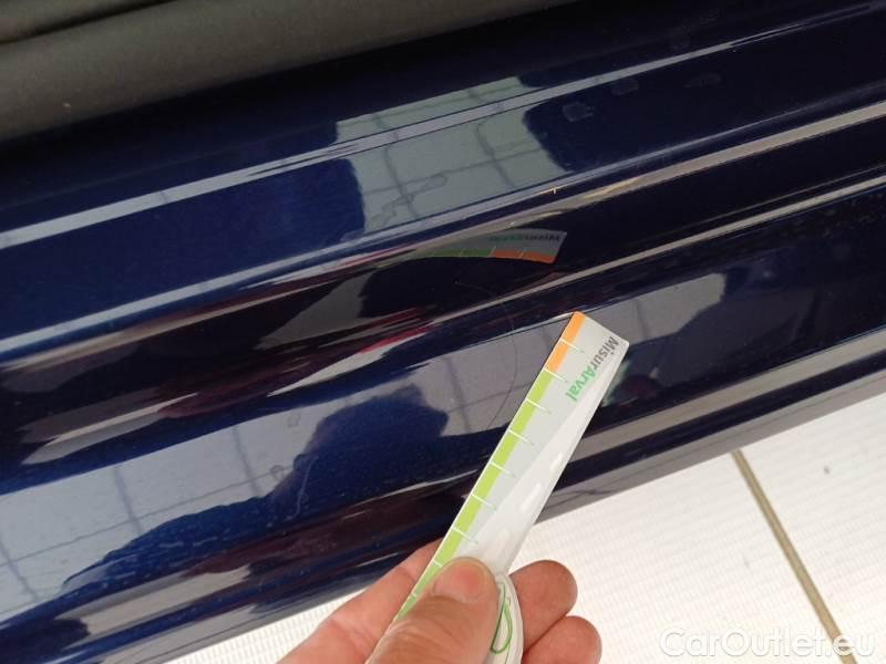 Volkswagen  Golf  VOLKSWAGEN / 2019 / 5P / BERLINA 2.0 TDI SCR 85KW LIFE DSG #135