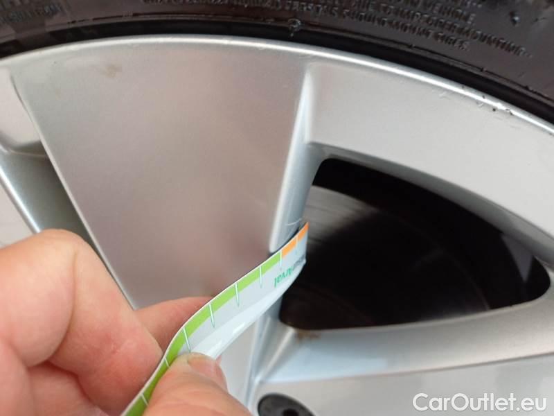 Volkswagen  Golf  VOLKSWAGEN / 2019 / 5P / BERLINA 2.0 TDI SCR 85KW LIFE DSG #121