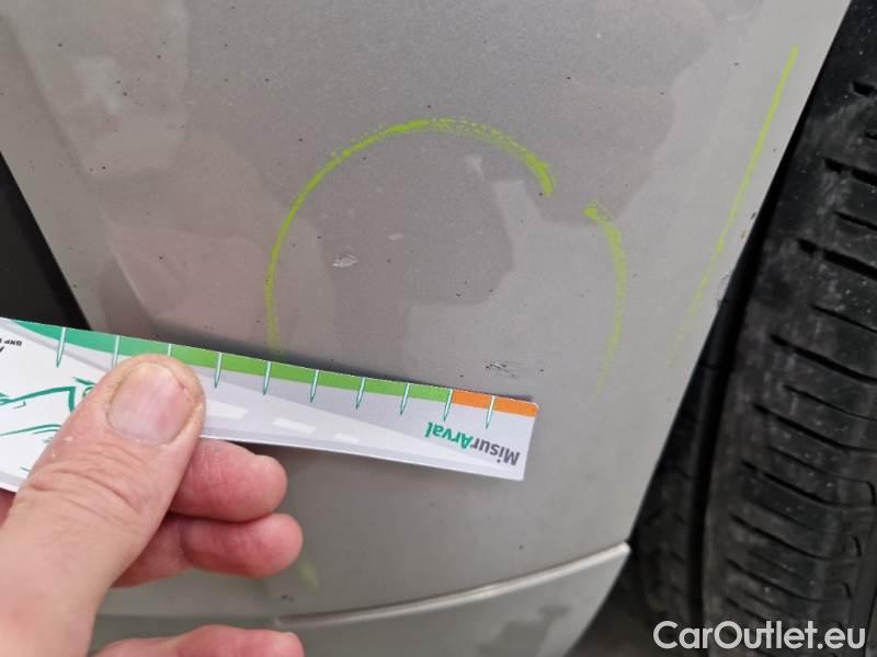 Volvo  XC60 VOLVO  / 2021 / 5P / SUV B4 D AUTOMATICO MOMENTUM PRO #32