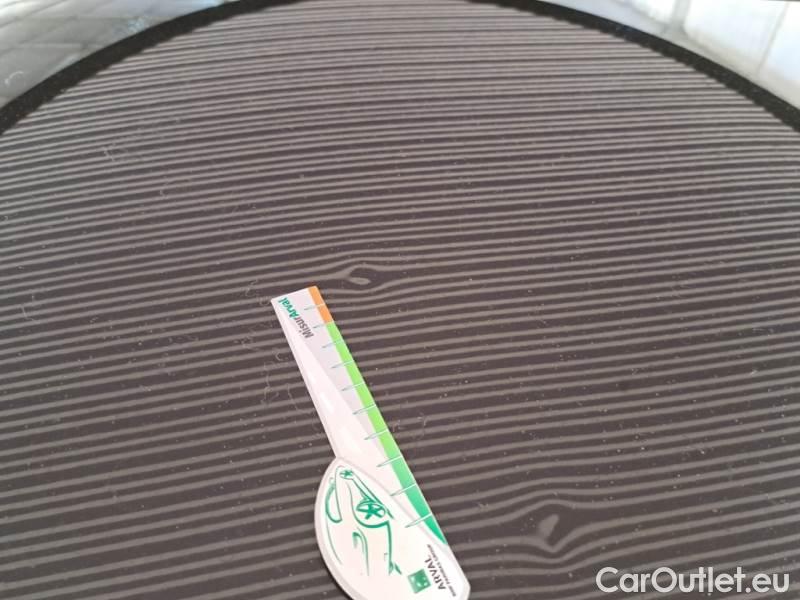 Volvo  XC60 VOLVO  / 2021 / 5P / FUORISTRADA B4 D AUTOMATICO CORE N1 #25