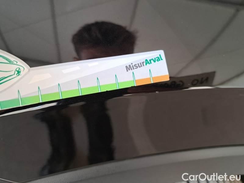 Volkswagen  Tiguan VOLKSWAGEN  / 2020 / 5P / SUV 2.0 TSI ELEGANCE DSG 4MOTION #85