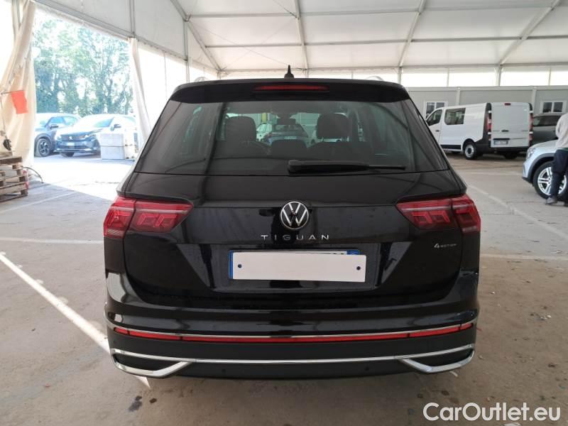 Volkswagen  Tiguan VOLKSWAGEN  / 2020 / 5P / SUV 2.0 TSI ELEGANCE DSG 4MOTION #63