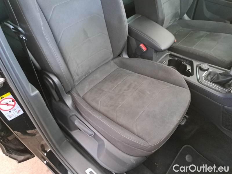 Volkswagen  Tiguan VOLKSWAGEN  / 2020 / 5P / SUV 2.0 TSI ELEGANCE DSG 4MOTION #14